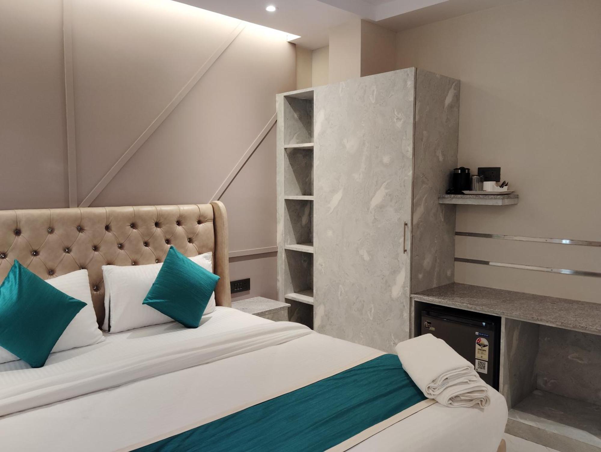 Hotel Dreamland 普里 外观 照片