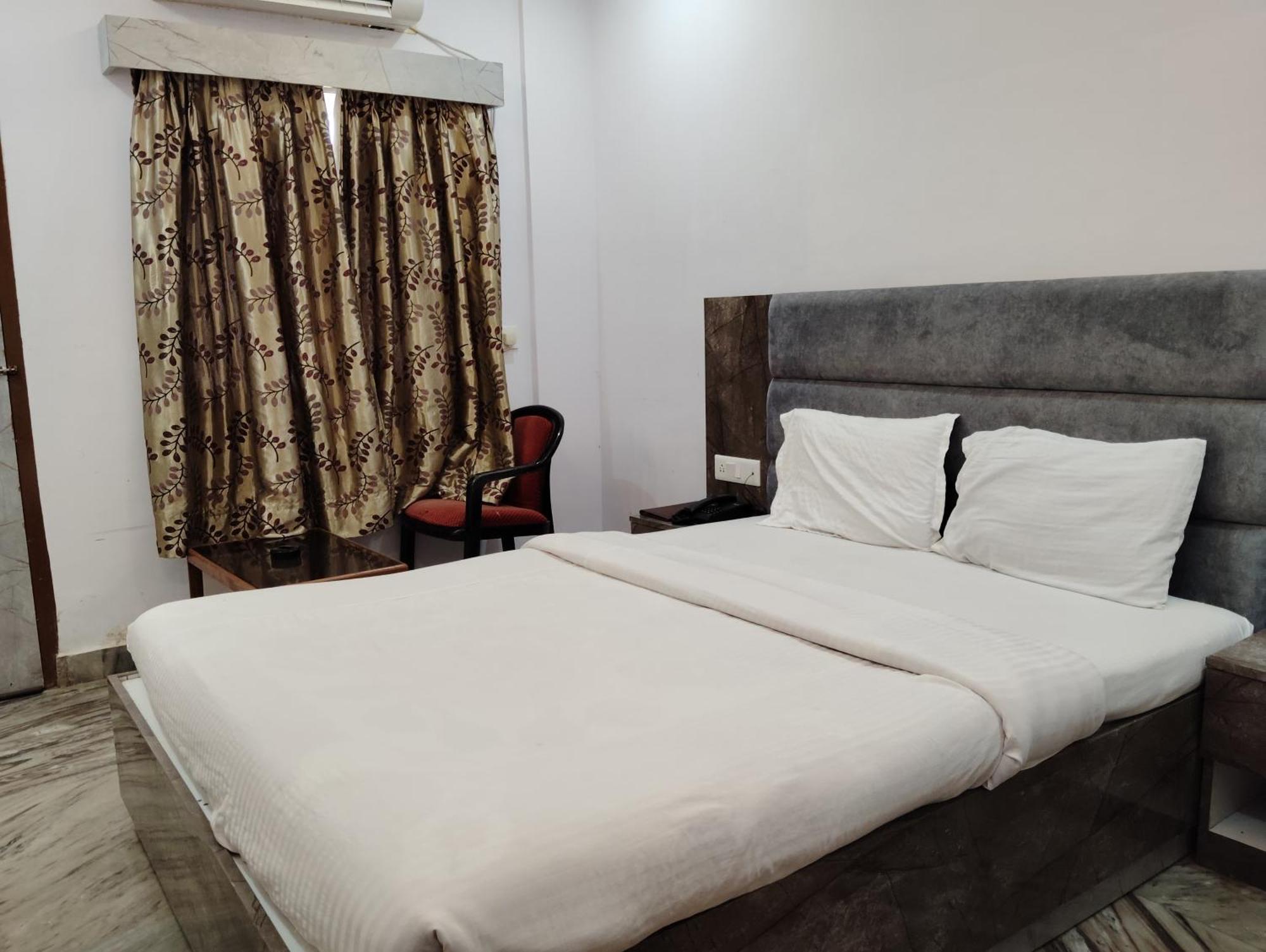 Hotel Dreamland 普里 外观 照片
