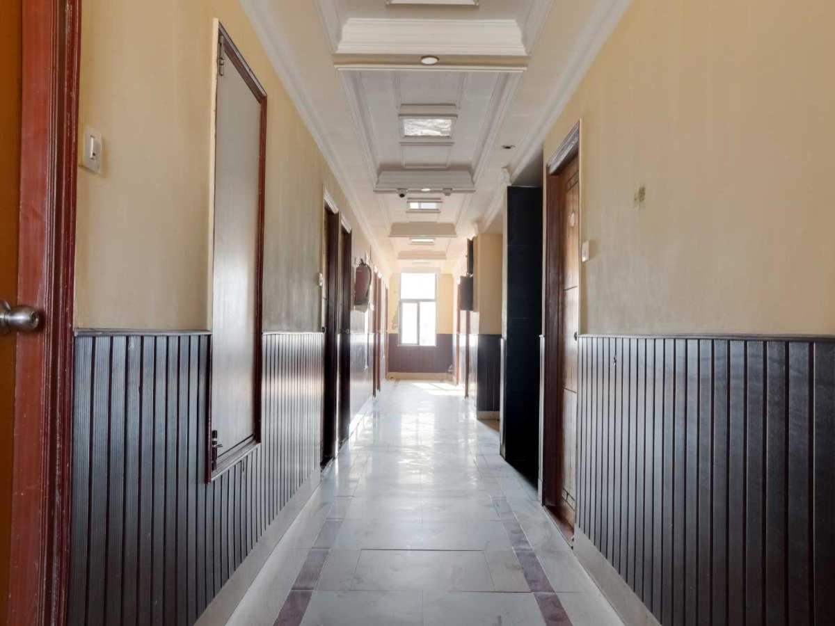Hotel Dreamland 普里 外观 照片