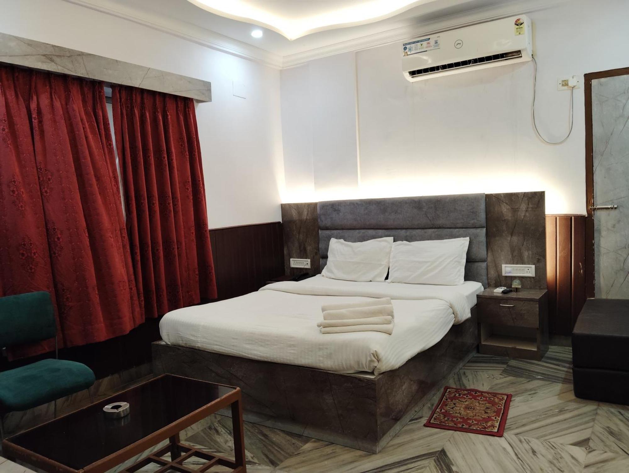 Hotel Dreamland 普里 外观 照片